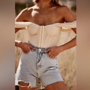 12 tribe cream corset top NWT